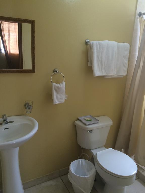 Don Jesus Hotel Лас Таблас Стая снимка